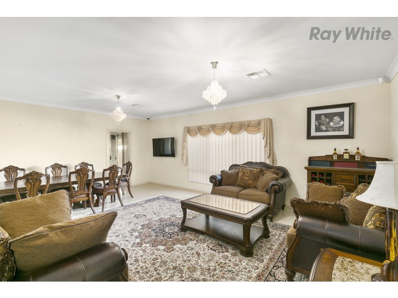 39 Weroona Avenue, Park Holme SA 5043