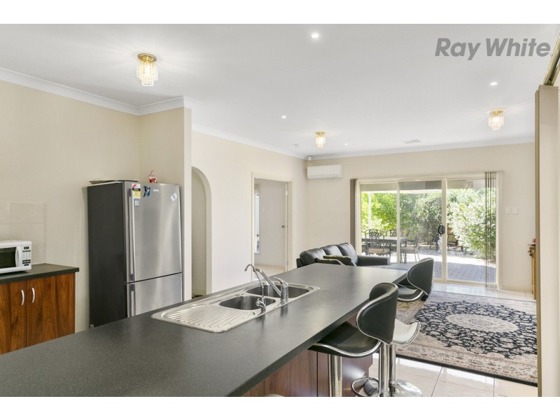 39 Weroona Avenue, Park Holme SA 5043