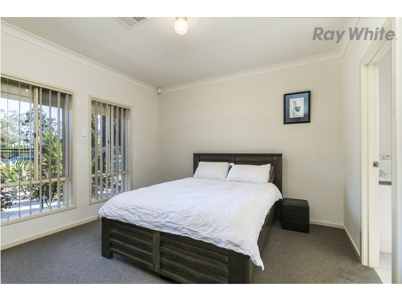 39 Weroona Avenue, Park Holme SA 5043