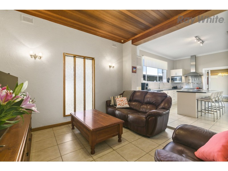 15 Stuart Road, South Plympton SA 5038