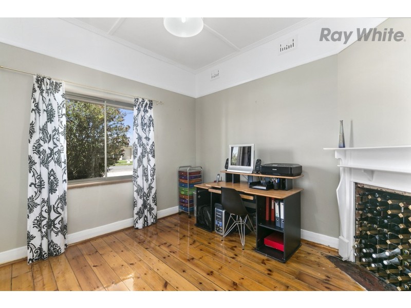 15 Stuart Road, South Plympton SA 5038