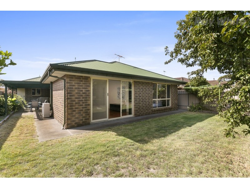 25 Arnold Drive, Mitchell Park SA 5043