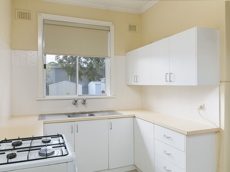 7 Church Crescent, Marion SA 5043