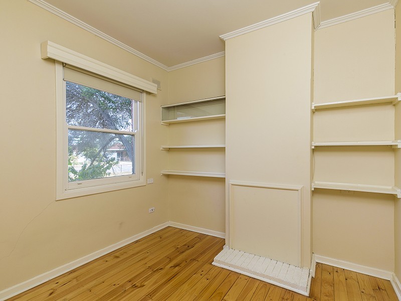 7 Church Crescent, Marion SA 5043