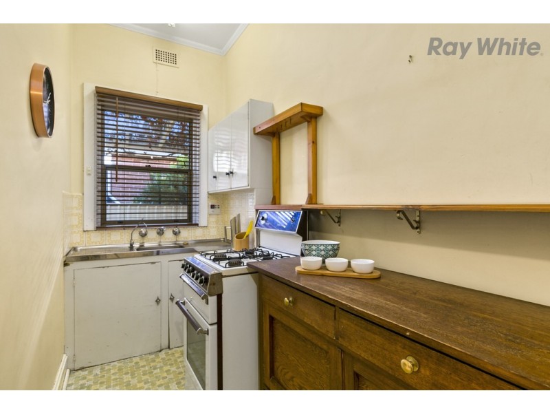 14A Naldera Street, Glandore SA 5037