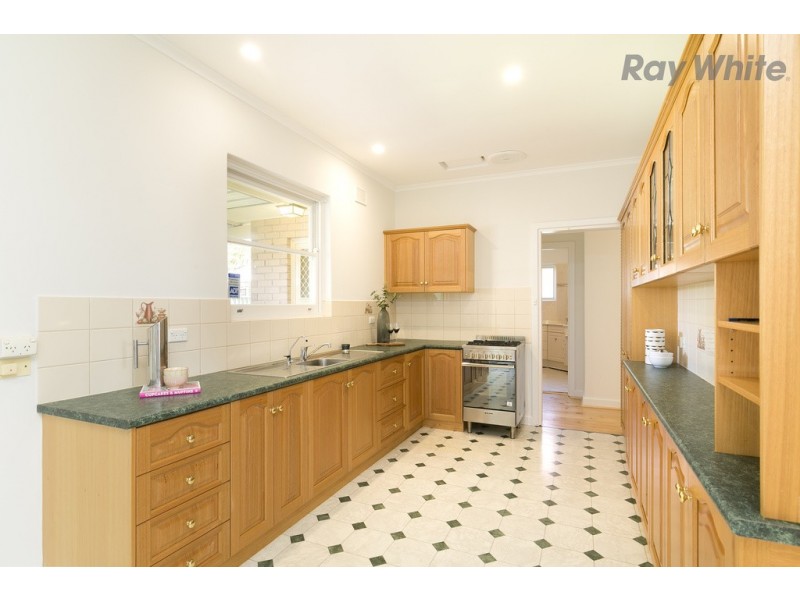 18 Francis Avenue, Glengowrie SA 5044