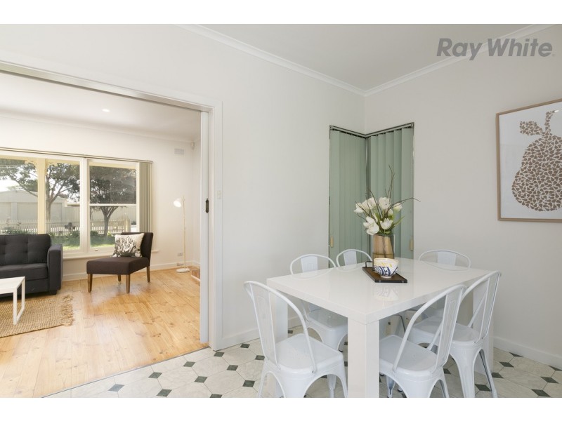 18 Francis Avenue, Glengowrie SA 5044