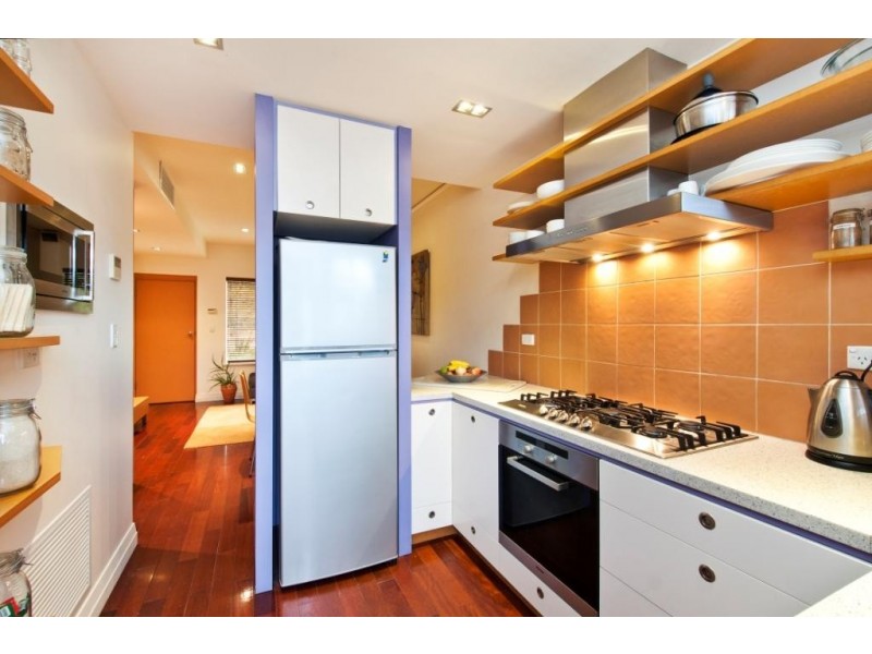 12/2 Emerson Road, Black Forest SA 5035