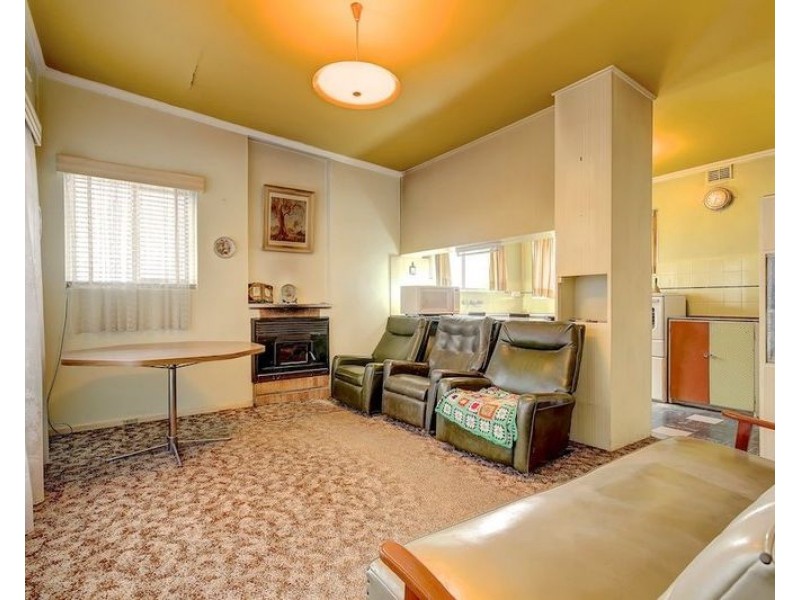 15 Hunt Crescent, Christies Beach SA 5165