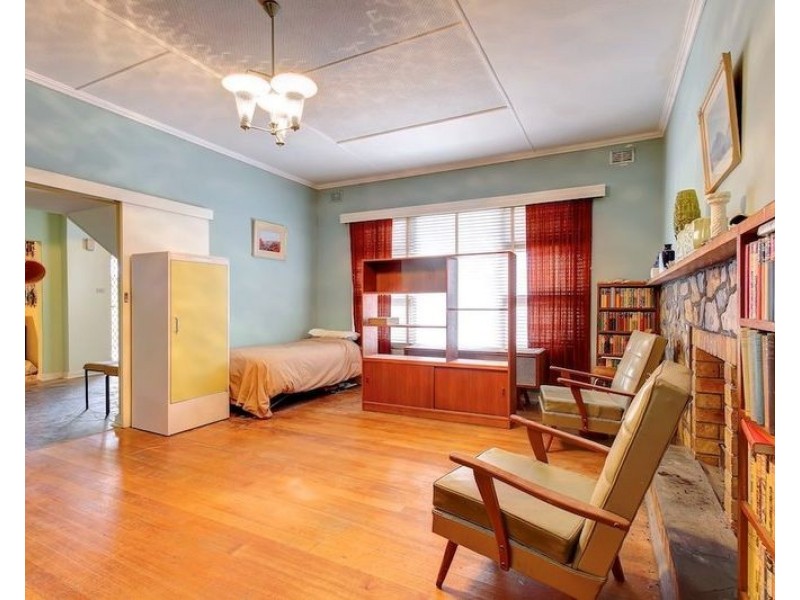 15 Hunt Crescent, Christies Beach SA 5165