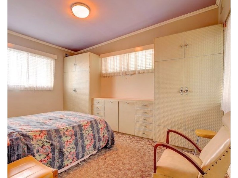 15 Hunt Crescent, Christies Beach SA 5165