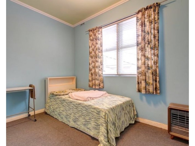 15 Hunt Crescent, Christies Beach SA 5165