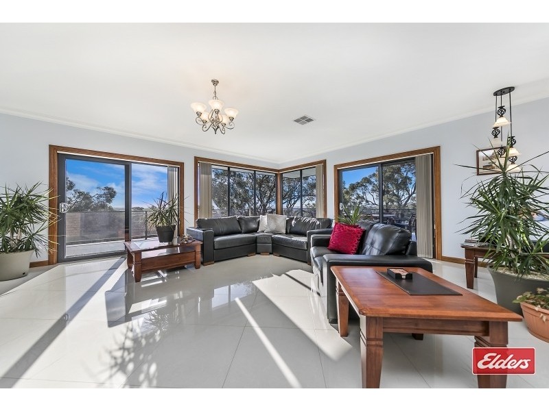 10 Breakneck Hill Road, Angaston SA 5353