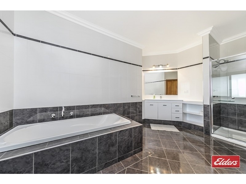 10 Breakneck Hill Road, Angaston SA 5353