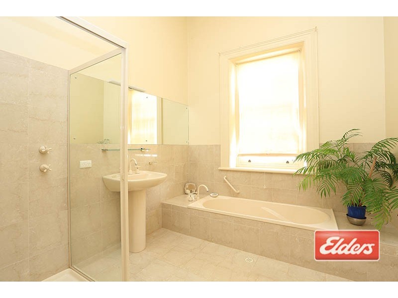 488 Muanu Road via BOCONNOC PARK – “KOOKYNIE”, Clare SA 5453