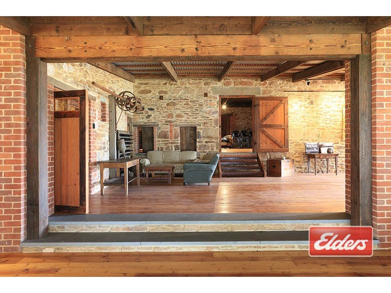 488 Muanu Road via BOCONNOC PARK – “KOOKYNIE”, Clare SA 5453