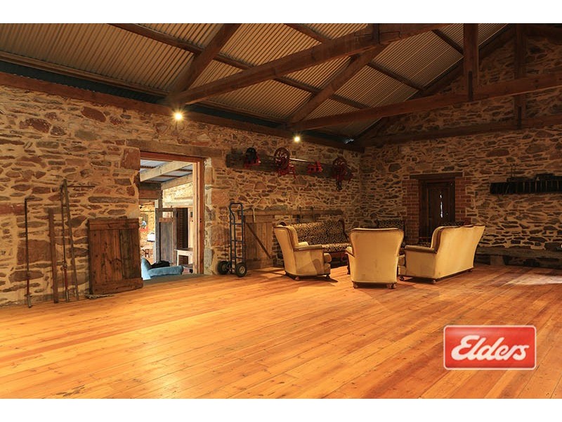 488 Muanu Road via BOCONNOC PARK – “KOOKYNIE”, Clare SA 5453