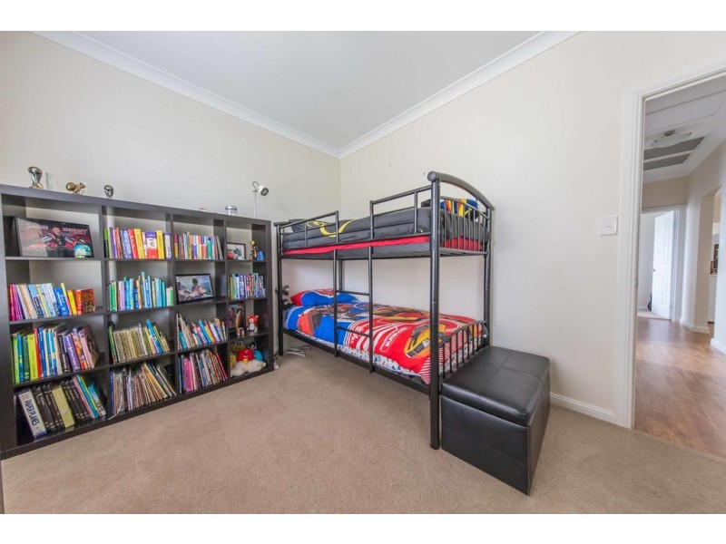 16 Clyde Court, Greenock SA 5360