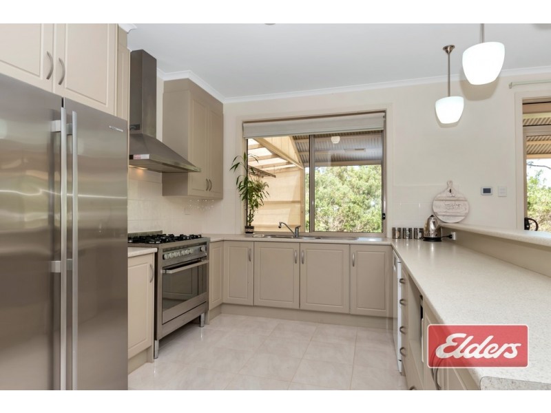 205 Cockatoo Lane, Cockatoo Valley SA 5351