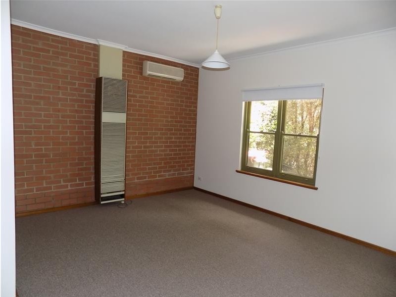 2/2 Moculta Road, Angaston SA 5353