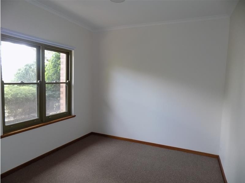 2/2 Moculta Road, Angaston SA 5353