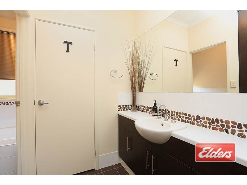 7 Laffer Ave, Nuriootpa SA 5355