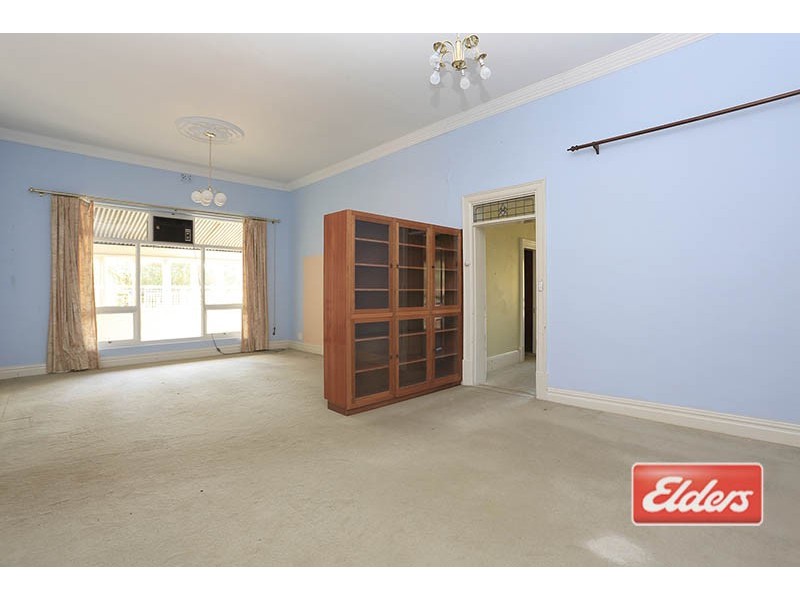 12 Yumbunga Road, Mount Mckenzie SA 5353