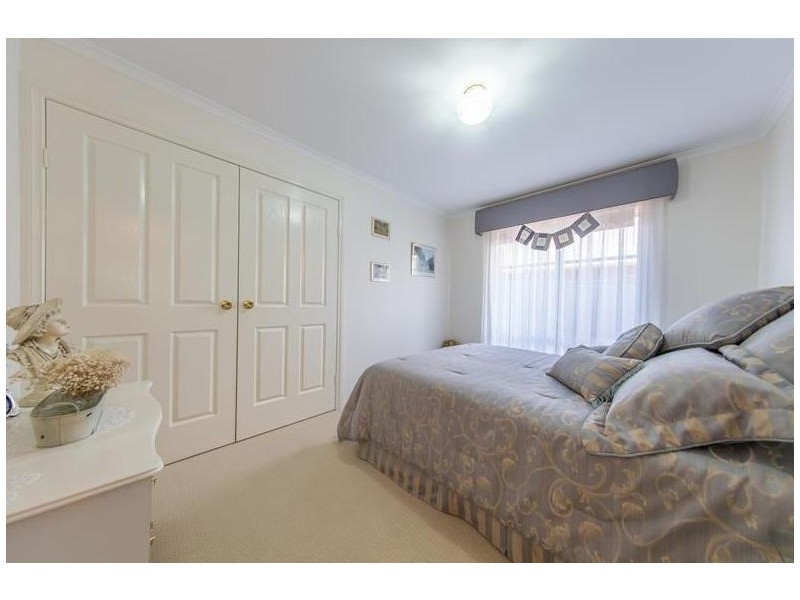 6 Neldner Ave, Angaston SA 5353