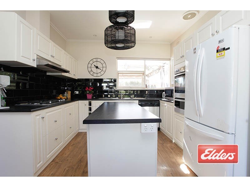 8 Lucas Street, Kapunda SA 5373