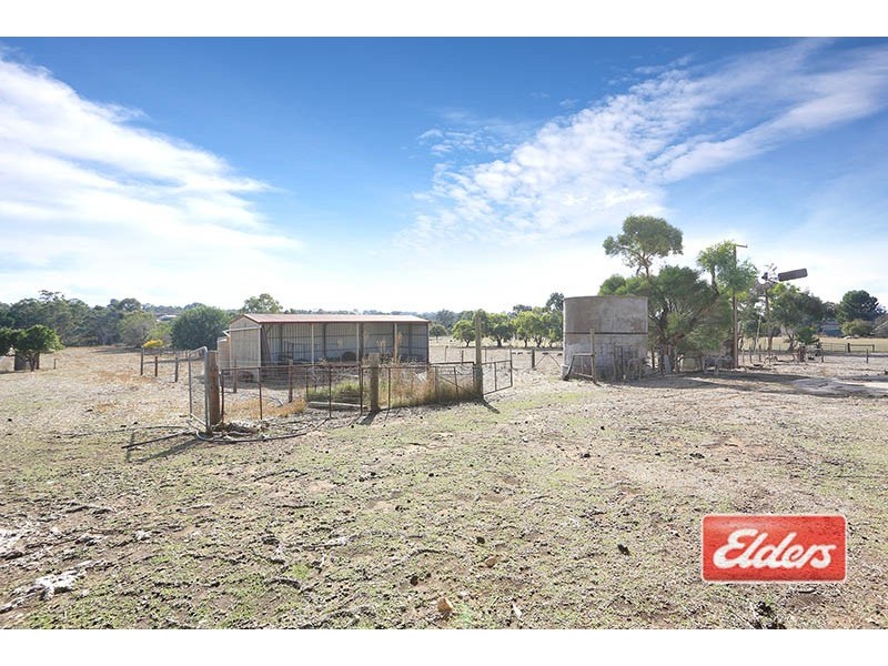 12 Yumbunga Road, Angaston SA 5353