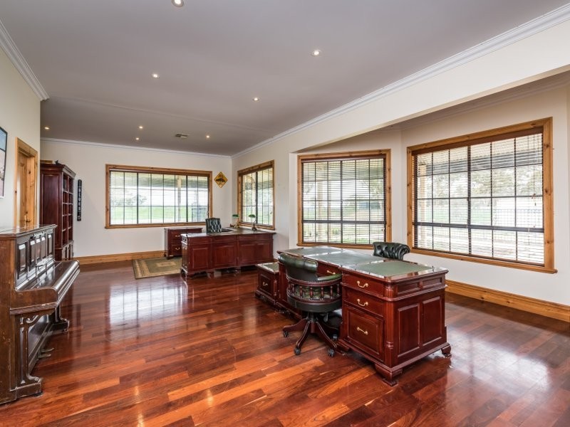 136 Frenchs Road, Angaston SA 5353