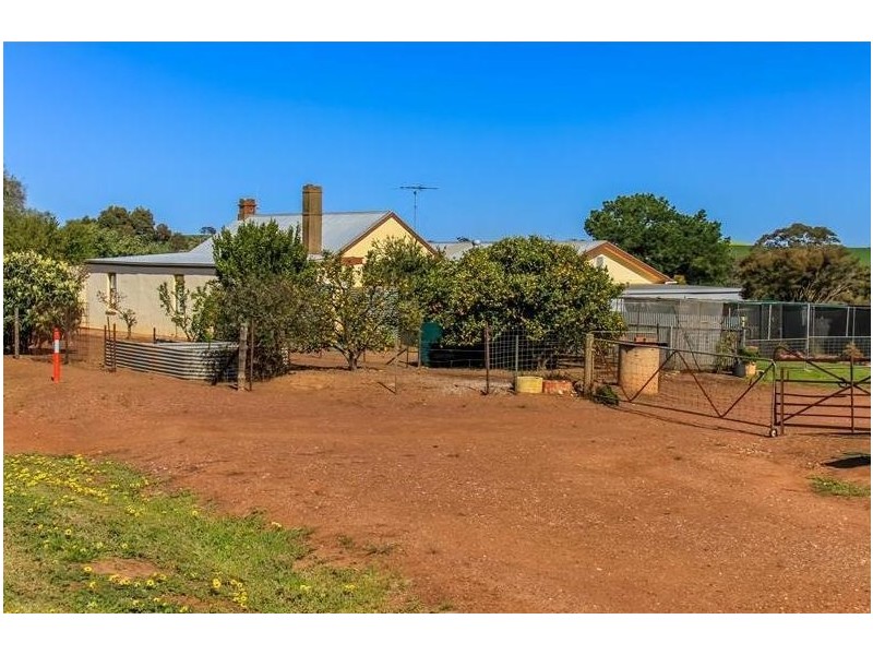 3835 Sturt Highway, Truro SA 5356