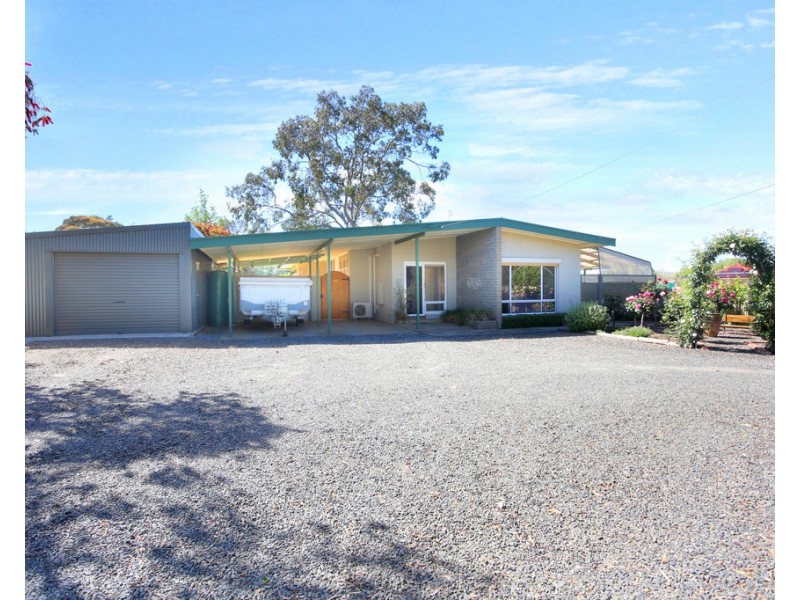 25 Barossa Valley Way, Tanunda SA 5352