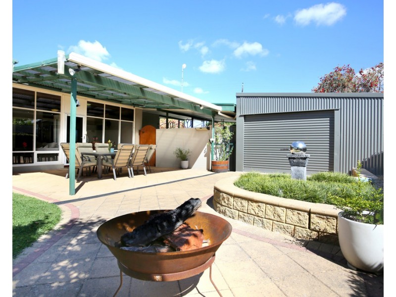 25 Barossa Valley Way, Tanunda SA 5352