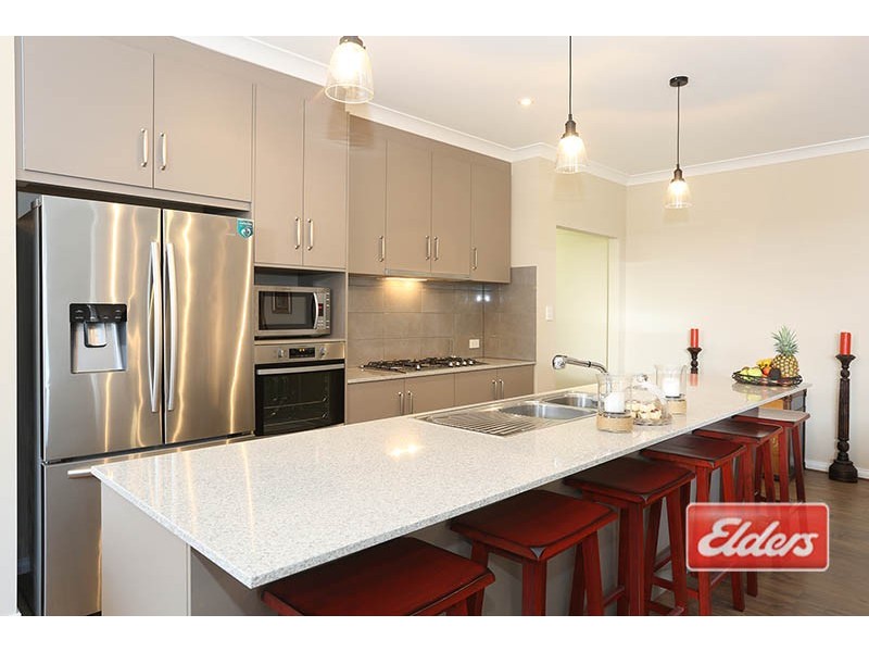 42 Moore Avenue, Nuriootpa SA 5355