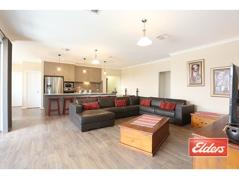 42 Moore Avenue, Nuriootpa SA 5355