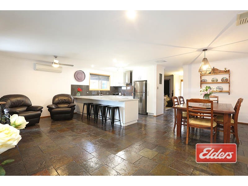 17 Colonel Light Drive, Lyndoch SA 5351