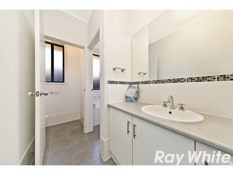 11 Kerang Street, Andrews Farm SA 5114