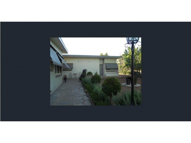 44 Clare Road, Kapunda SA 5373