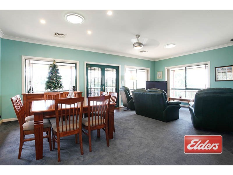 8 Collins Street, Angaston SA 5353