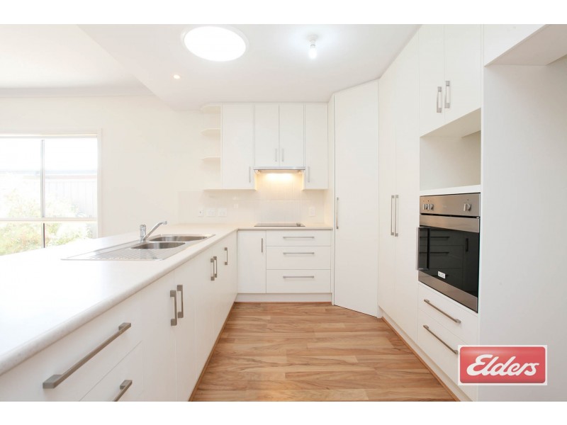 Unit 2, 15 Arrawarra Place, Tanunda SA 5352