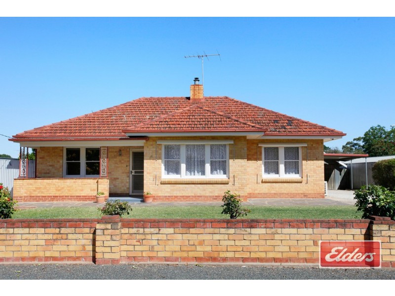 15 Fourth Street, Nuriootpa SA 5355