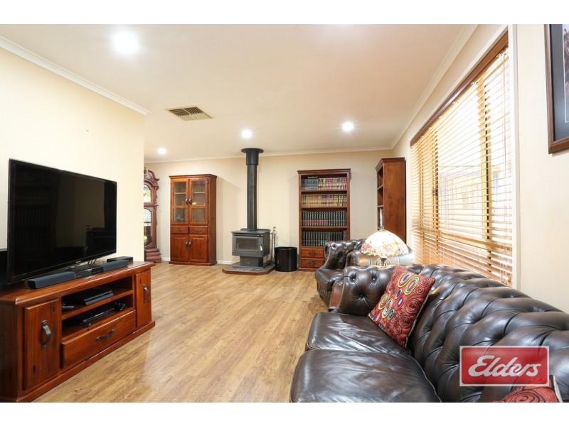 9 Linda Street, Shea-oak Log SA 5371