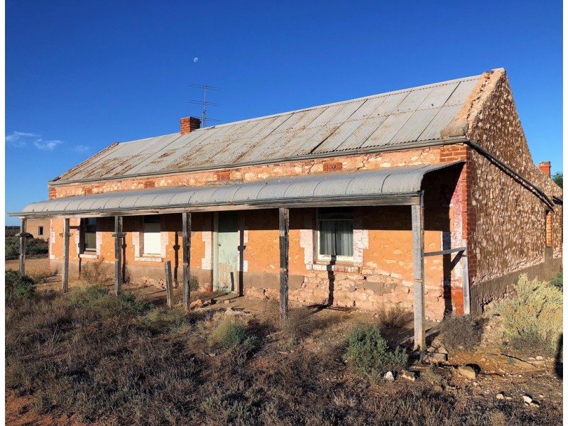 2553 Florieton Road, Mount Mary SA 5374