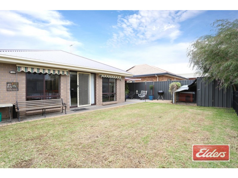 10 Jindabyne Street, Andrews Farm SA 5114