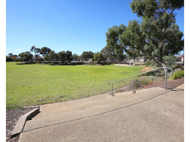 22 Flannery Crescent, Andrews Farm SA 5114