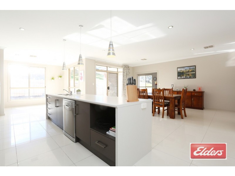 76 Moculta Road, Angaston SA 5353