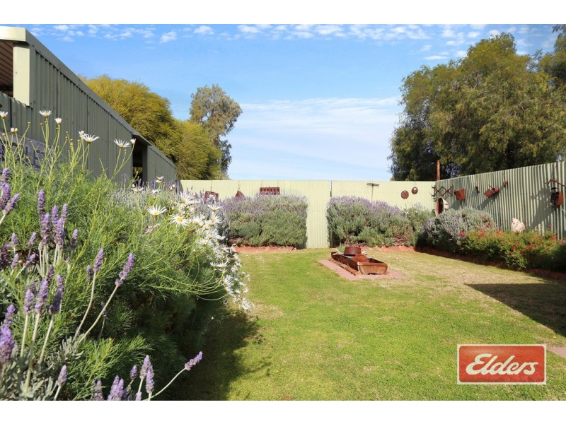 1 North Terrace, Mount Mary SA 5374