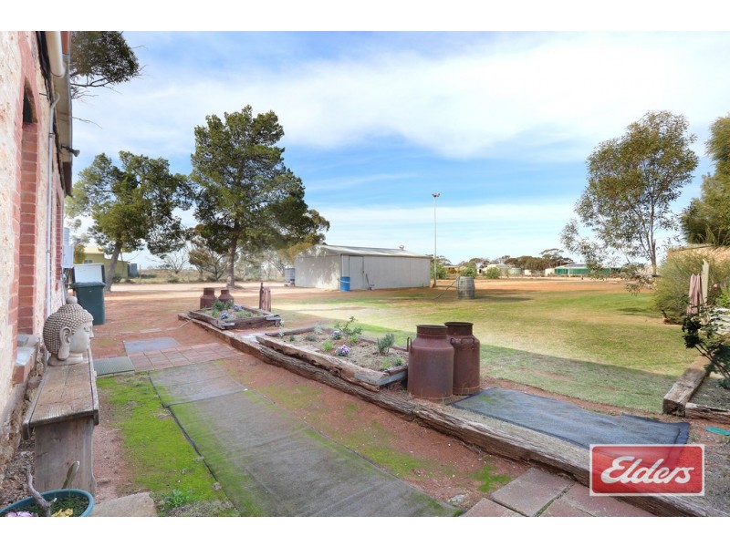 1 North Terrace, Mount Mary SA 5374