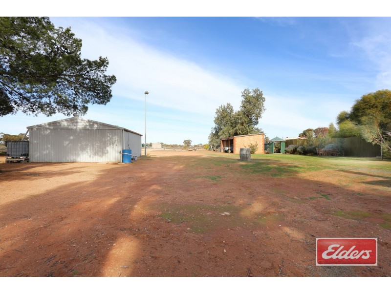 1 North Terrace, Mount Mary SA 5374